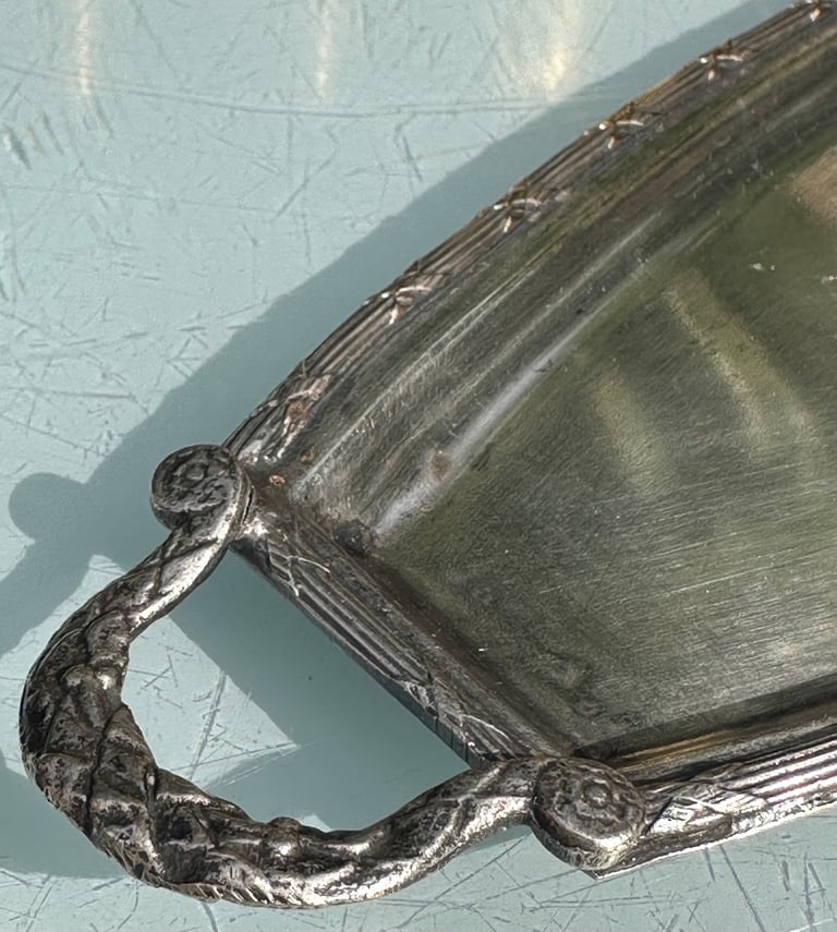 ANTIQUE FRENCH HUNTING SHOT CUP SET OF SIX STIRRUP CUPS & TRAY - 1900s - WILL POST!