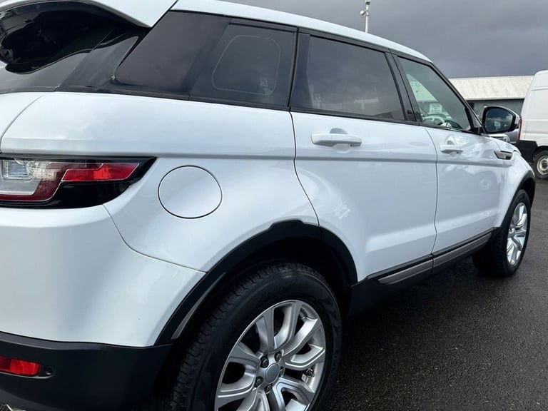 2015 Land Rover Range Rover Evoque 2.0 ED4 SE 5d 148 BHP Estate Diesel Manual