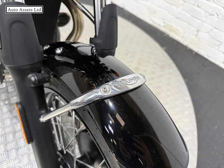 2024 Triumph Bonneville T100 900 Roadster/Retro Petrol Manual Euro 5 (65 ps) Roadster/Retro Petro...