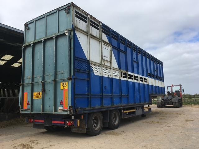 Cartwright 36ft cattle trailer 