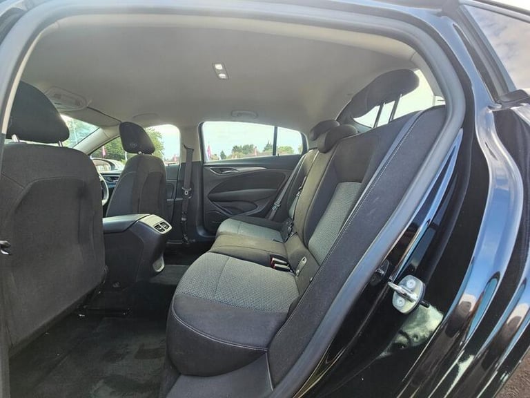 2017 Vauxhall Insignia 1.6 Turbo D ecoTEC Design Nav Grand Sport Euro 6 (s/s) 5dr HATCHBACK Diese...