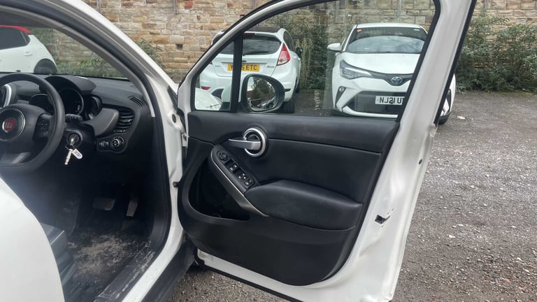 2016 Fiat 500X 2.0 Multijet 4x4 Cross 5dr Auto HATCHBACK DIESEL Automatic
