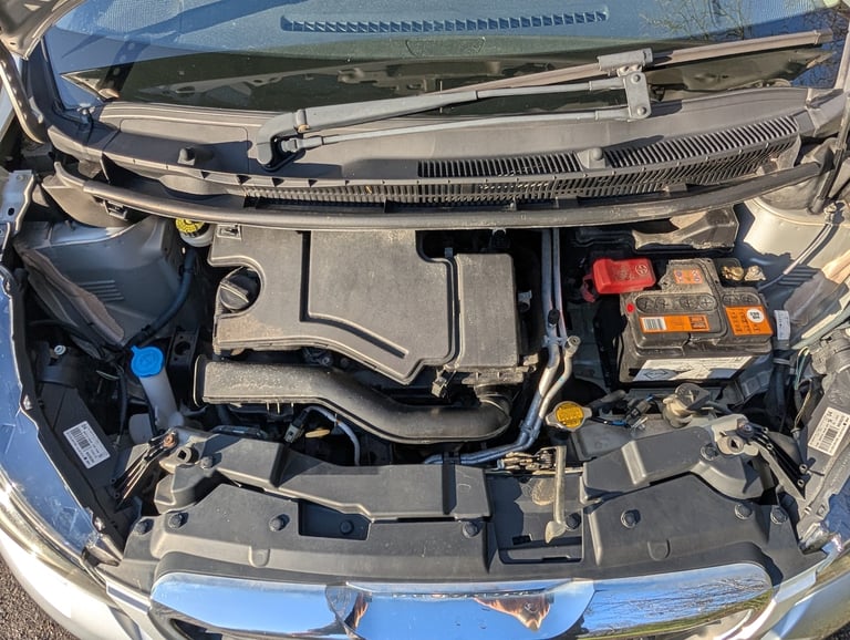 2014 Peugeot 108 1.0 VTi  ACTIVE CC TOP 3-Door Petrol Manual Euro 5  (68 ps)