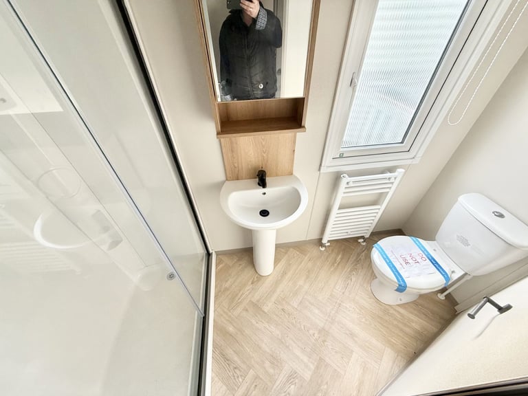 Stunning BRAND NEW static caravan package 3 bed 8 berth & st osyth clacton essex suffolk 