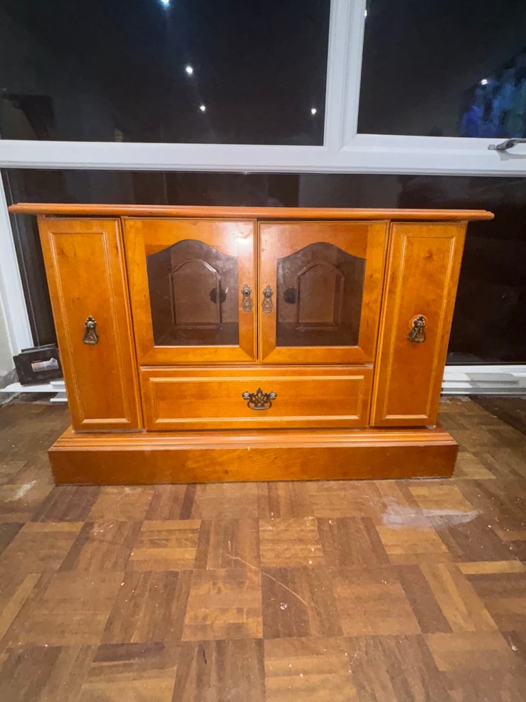 Tv Cabinet 