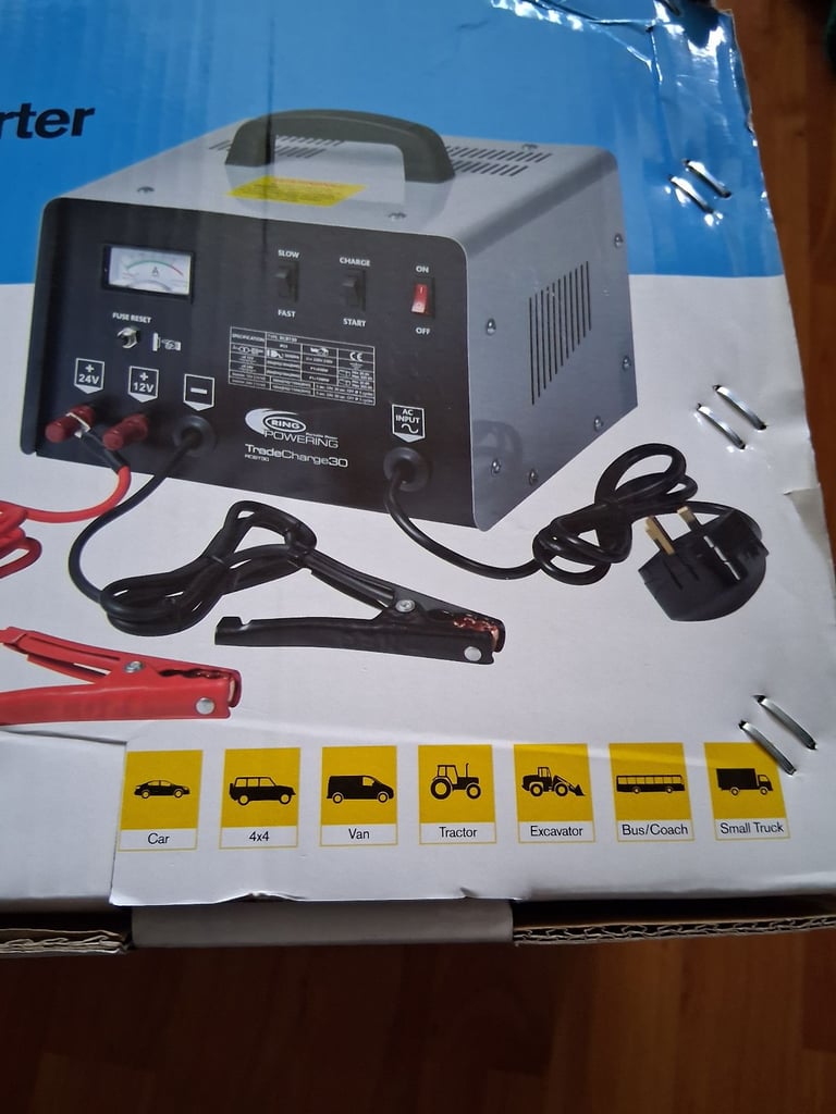RING bench battery charger and jump start 12V-24V new.