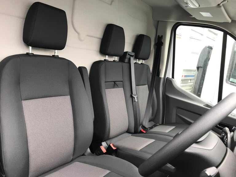 BRAND NEW Ford Transit 350M L2 H3 Leader Van 2.0L 130PS 6 Speed in Frozen White