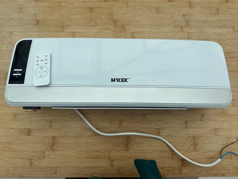 image for Mylek Over Door Curtain Heather & Remote Control