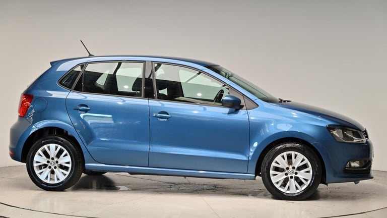 2015 Volkswagen Polo 1.2 TSI BlueMotion Tech SE Euro 6 (s/s) 5dr HATCHBACK Petrol Manual