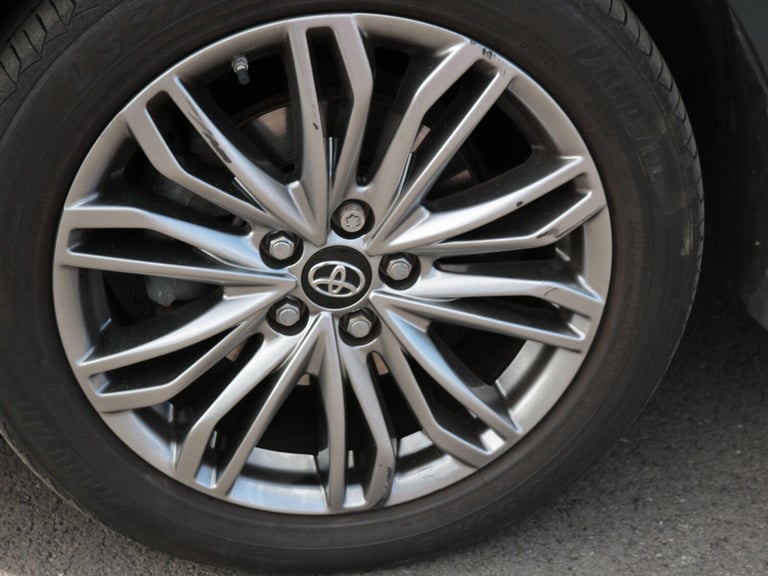 2022 Toyota C-HR 2.0 VVT-h GPF Excel SUV 5dr Petrol Hybrid CVT Euro 6 (s/s) (184 ps) HATCHBACK Pe...