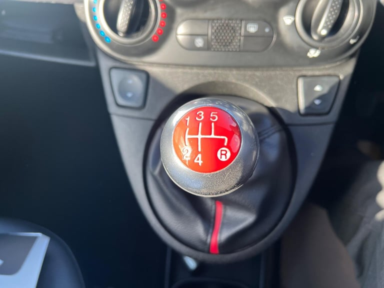 2013 Fiat 500 1.2 S Euro 5 (s/s) 3dr HATCHBACK Petrol Manual
