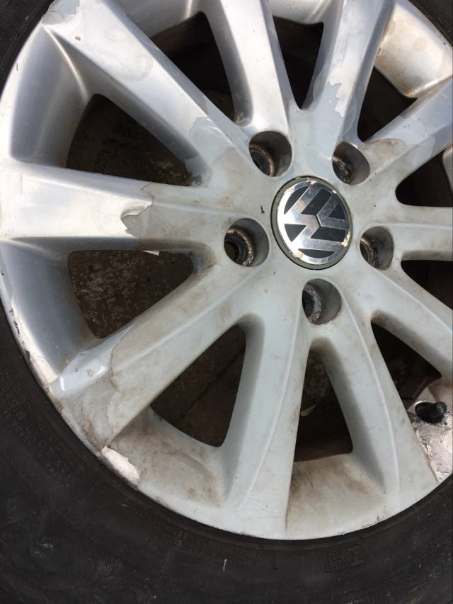 VW Golf Mk5 Alloy 15 inch Wheel 10 Spoke with tyre 195/65/15 1K0601025CA
