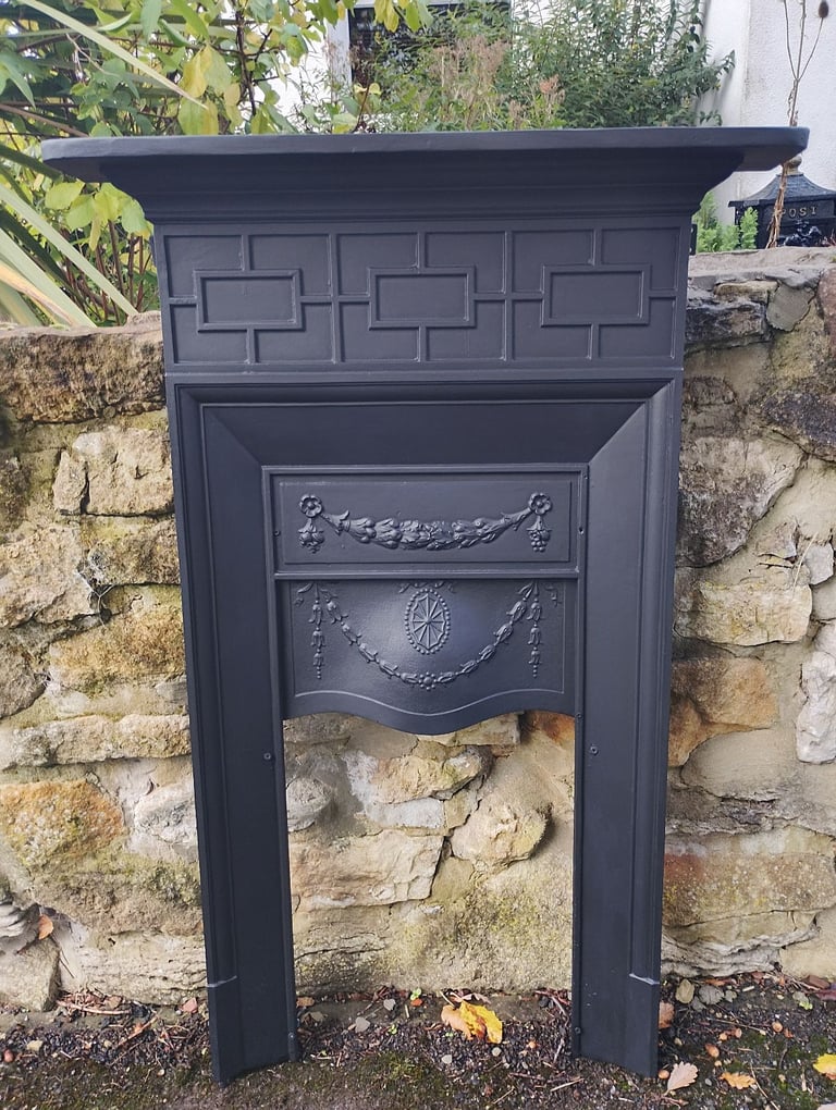 image for 1884 year cast iron fire surround