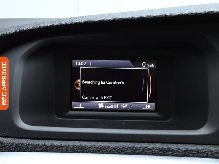 2016 Volvo V40 Cross Country 2.0 D2 Lux Hatchback 5dr Diesel Manual Euro 6 (s/s) (120 ps) Hatchba...
