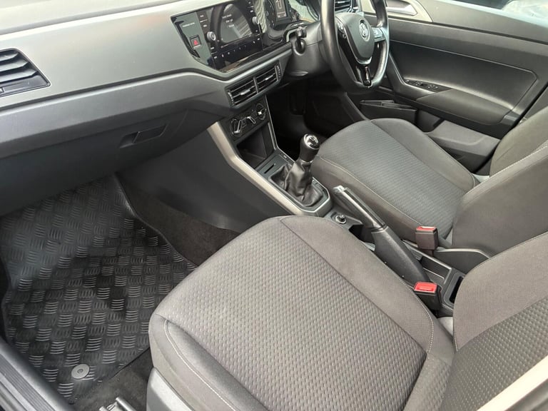 2018 Volkswagen Polo 1.0 TSI SE Euro 6 (s/s) 5dr HATCHBACK Petrol Manual