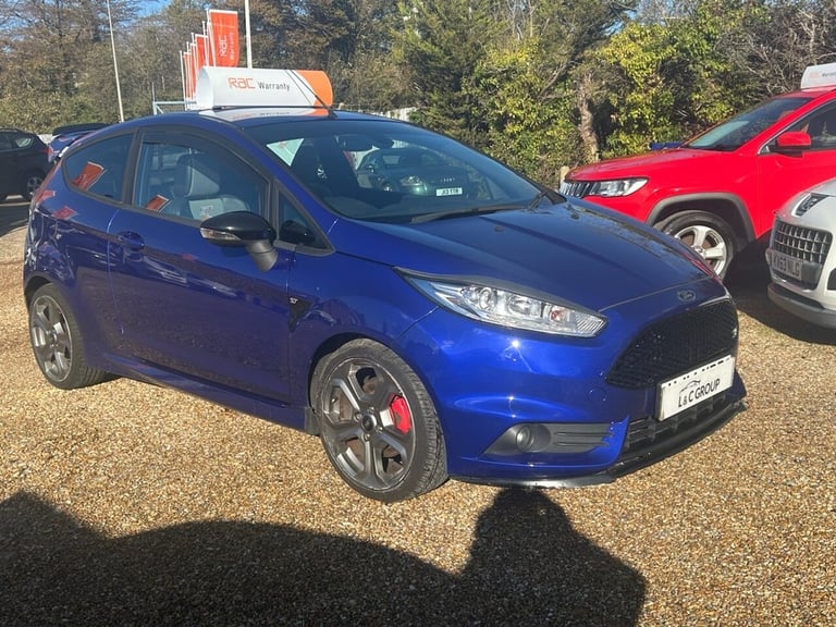2014 Ford Fiesta 1.6T EcoBoost ST-2 3dr (182 ps) Hatchback Petrol Manual