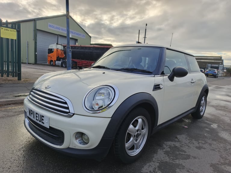 2011 MINI Hatch 1.6 One 3dr HATCHBACK Petrol Manual