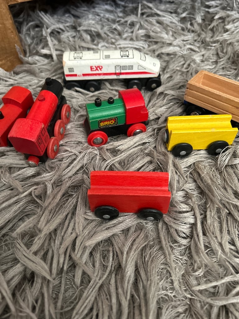 Large collection of brio used