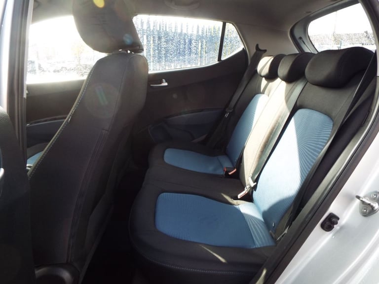 2014 Hyundai i10 1.0 Premium Hatchback 5dr Petrol Manual Euro 5 (66 ps) Hatchback Petrol Manual