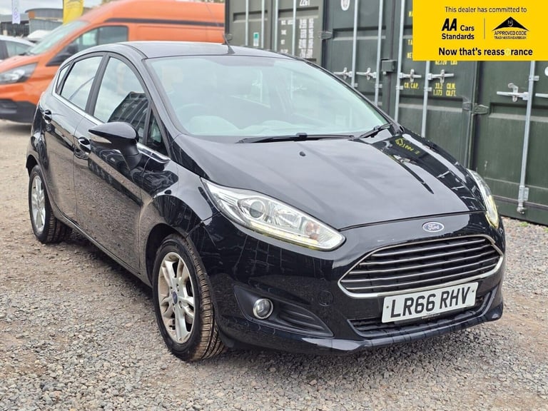2016 Ford Fiesta 1.0T EcoBoost Zetec Hatchback 5dr Petrol Powershift Euro 6 (100 ps) Hatchback Pe...