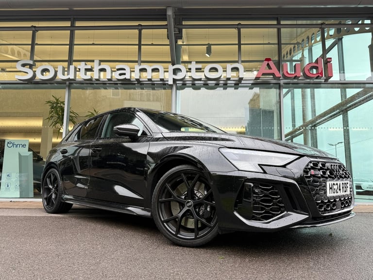  Audi RS3 2.5 TFSI Carbon Black Sportback 5dr Petrol S Tronic quattro Euro 6 (s/s) (4 Petrol Auto...