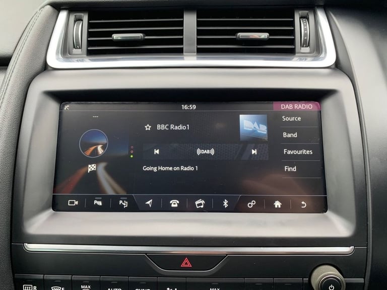 2018 Jaguar E-Pace 2.0 D180 SE SUV 5dr Diesel Auto AWD Euro 6 (s/s) (180 ps) Diesel Automatic