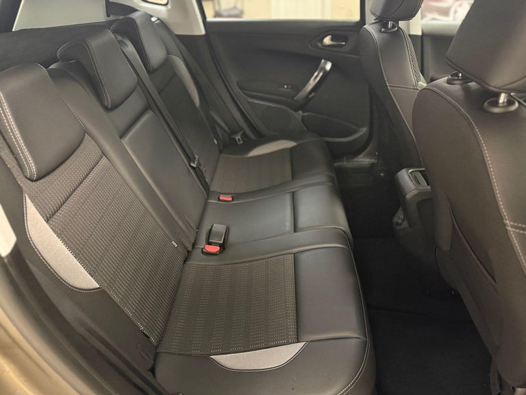 PEUGEOT 2008 1.6 BlueHDi Allure Grey Manual WARRANTY 12 MONTHS MOT