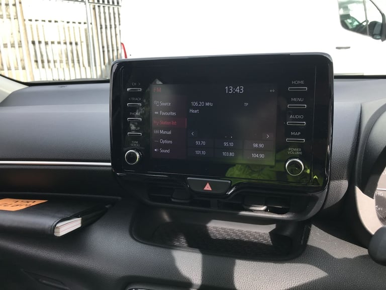 2022 Toyota Yaris 1.5 Hybrid Icon 5Dr Cvt Hatchback Hybrid Automatic