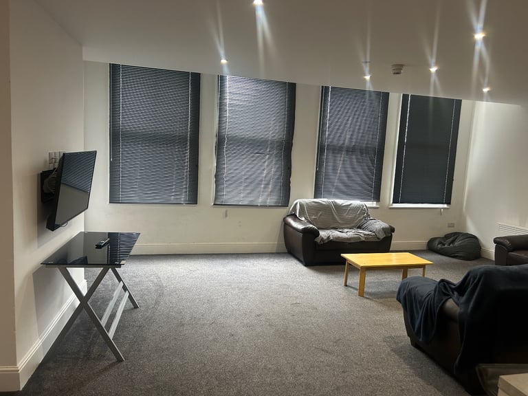 En-suite double room to rent 