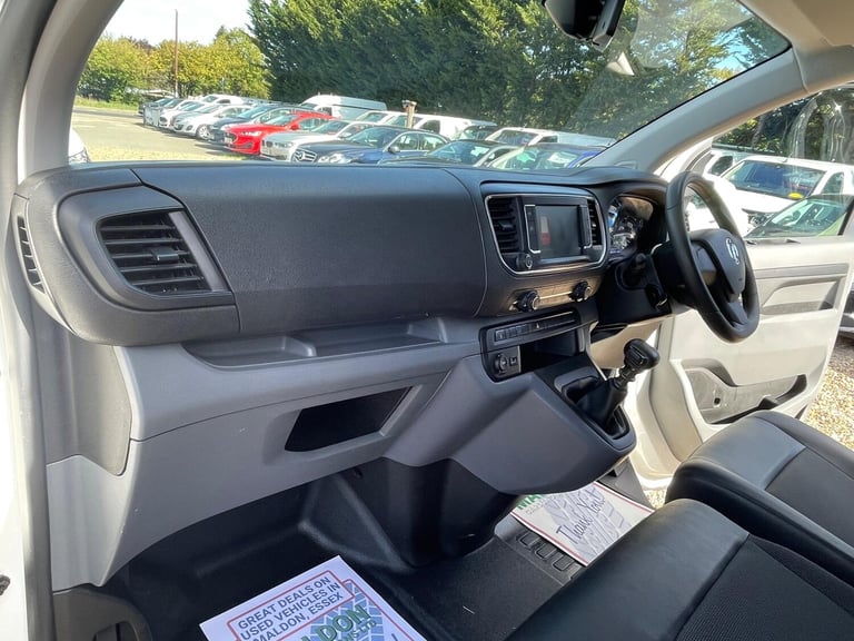 2021 Vauxhall Vivaro 1.5 Turbo D 2700 Dynamic L1 H1 Euro 6 (s/s) 6dr PANEL VAN Diesel Manual