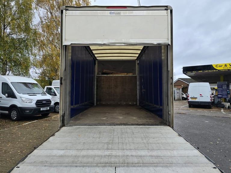 2017 Renault Master 2.3 DCI 145 LUTON CURTAIN SIDE TAIL LIFT CHASSIS CAB Diesel Manual