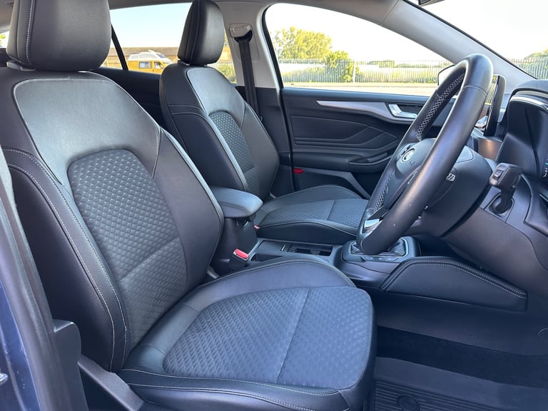 2019 19 FORD FOCUS 1.5 ECOBLUE 120 TITANIUM X TURBO DIESEL ESTATE * PAN ROOOF *