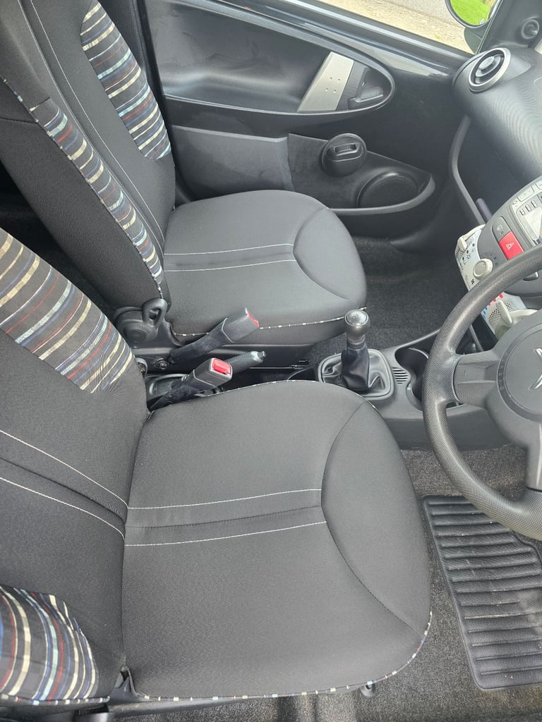Citroen, C1, Hatchback, 2012, Manual, 998 (cc), 5 doors