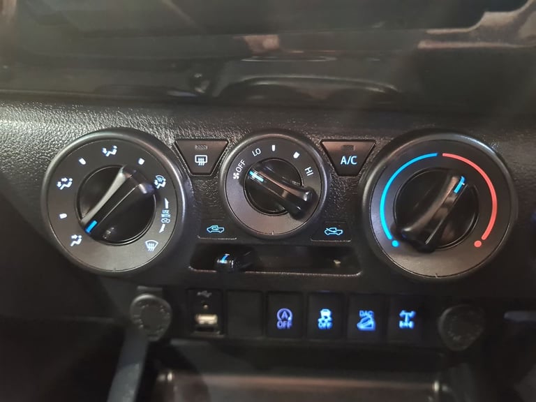 2020 Toyota Hilux Icon 4Wd D-4D Dcb Pickup Diesel Automatic