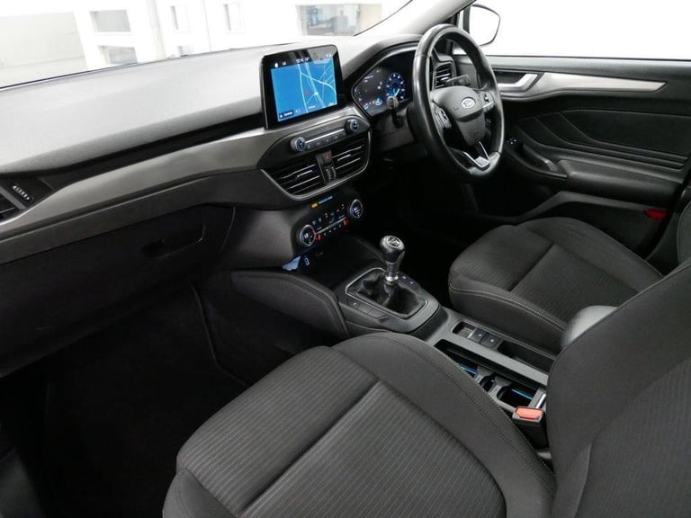 2019 FORD FOCUS 1.5 ECOBLUE 120 BHP TITANIUM EDITION ESTATE ( SUNROOF )