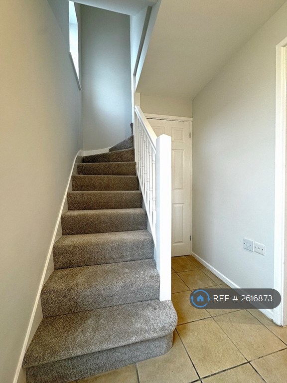 2 bedroom house in Howard Street, Oxford, OX4 (2 bed) (#2616873)