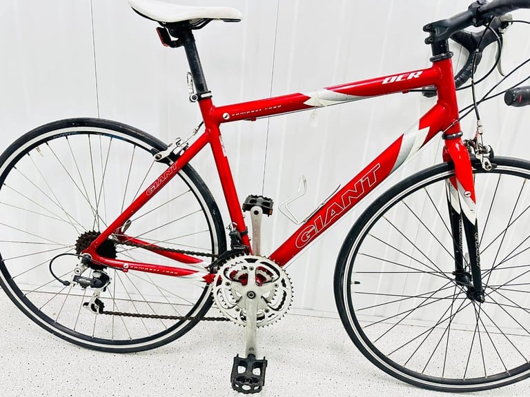 GIANT OCR Size/M STI  Gears Alloy LW Frame Fully Serviced Warranty