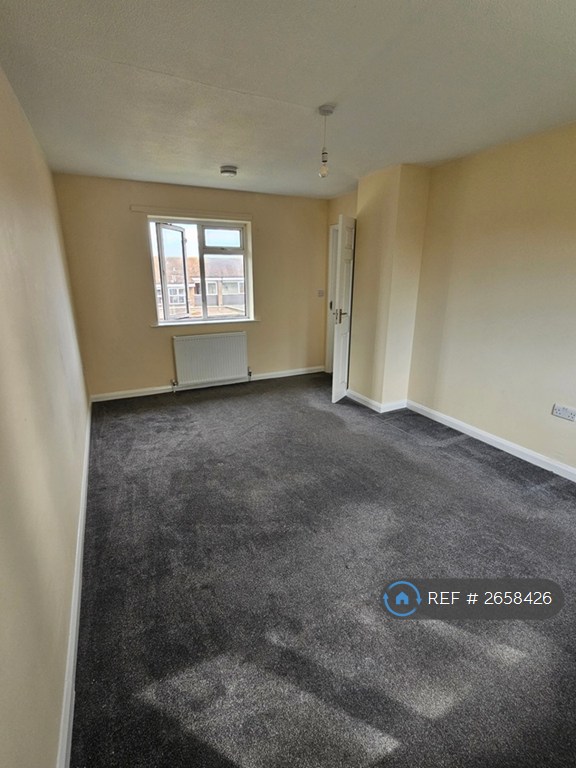 4 bedroom house in Church Street, Bexhill-On-Sea, TN40 (4 bed) (#2658426)