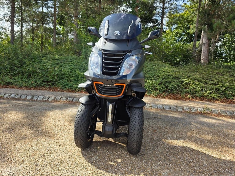 2014 Peugeot Metropolis 400 RS