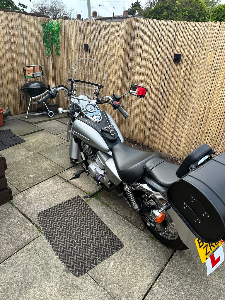 Honda Shadow 125