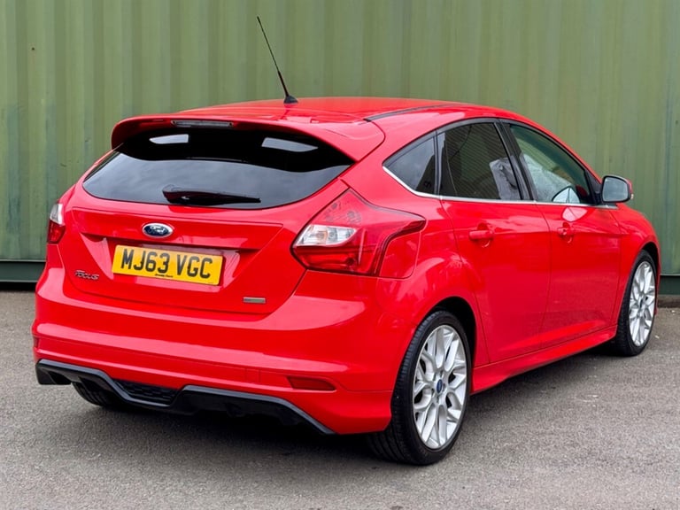 2013 Ford Focus 1.0T EcoBoost Zetec S Hatchback 5dr Petrol Manual Euro 5 (s/s) (125 ps) Hatchback...