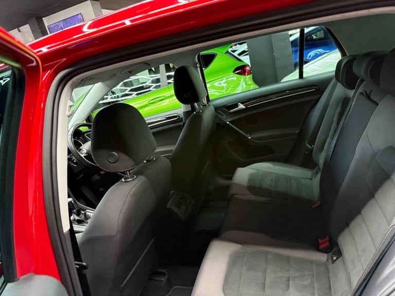 2018 Volkswagen Golf 1.6 TDI GT Hatchback 5dr Diesel DSG Euro 6 (s/s) (115 ps) Hatchback Diesel A...