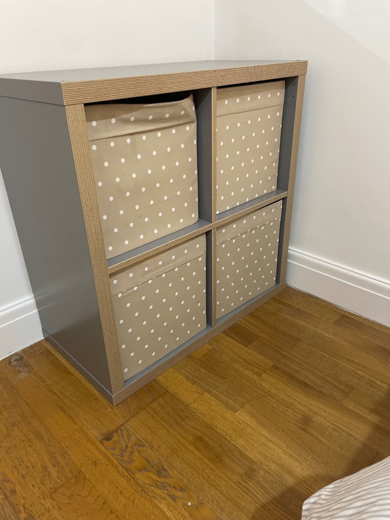 Beds, cupboards, mirrors - excellent original condition!