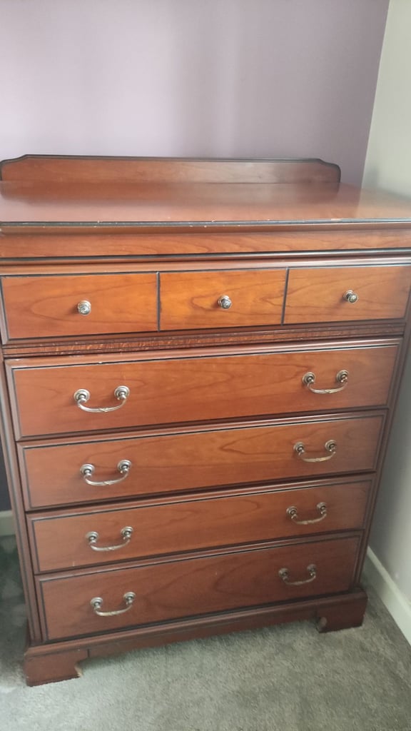 J.E.Coyle bedroom furniture set (bedside table*2, chest of drawers and headboard)