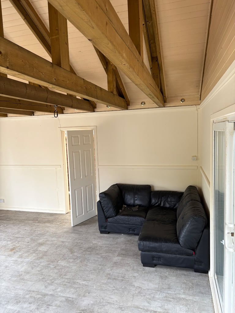 2 bed Bungalow with land for rent 