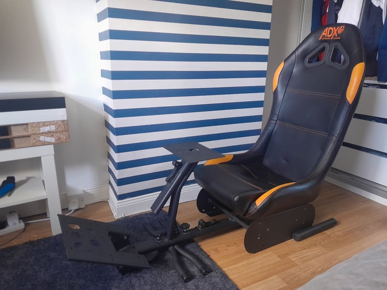 Gaming chair + ferarri 458 steering wheel