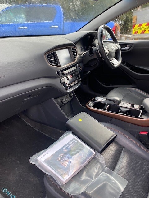 2018 Hyundai IONIQ 88kW Electric Premium SE 28kWh 5dr Auto DAMAGED REPAIRABLE SALVAGE HATCHBACK E...