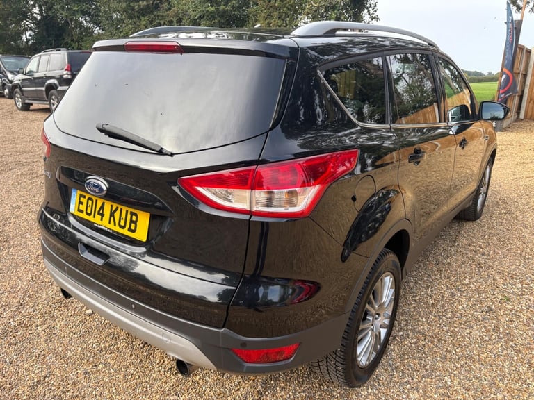 2014 Ford Kuga 2.0 TDCi Titanium 2WD Euro 5 5dr HATCHBACK Diesel Manual