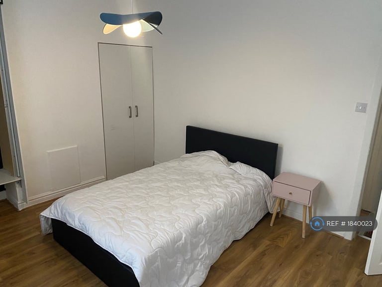 2 bedroom house in Hovis Street, Manchester, M11 (2 bed) (#1840023)