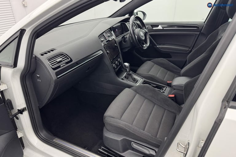 2020 Volkswagen Golf 2.0 TSI 300 R 5dr 4MOTION DSG Estate Petrol Automatic